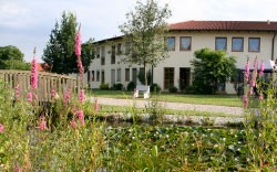 Das Bild zeigt das BRK-Seniorenhaus